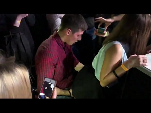 ❤️ ரஷ்ய இரவு விடுதியில் உண்மையான செக்ஸ். 18 வயது ரஷ்ய பெண் ஆசனவாய் மற்றும் பிறப்புறுப்பில் இரவு விடுதியில் புணர்ந்தார் ️ ஆசன வீடியோ எங்களிடம்% ta.xxxpornimages.ru%